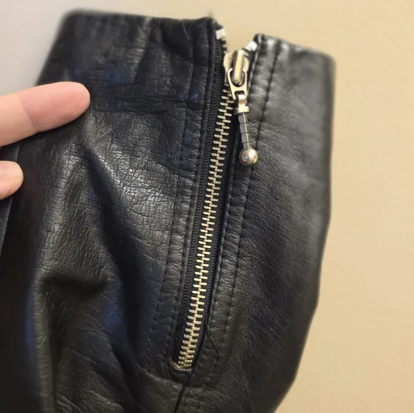 Vintage Korea Long Black Leather Trench Coat Bikers Belted Zippers Punk Medium - Picture 8 of 14